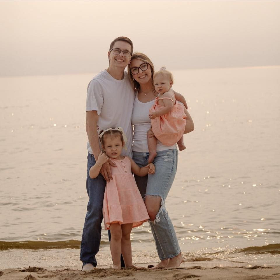 <em><strong>Emily Carter</strong></em>